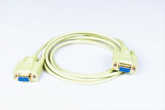 Crossed serial cable 9pin RS 232